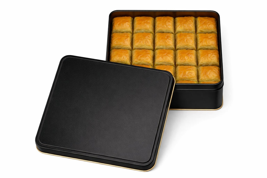 750-1000 Gr Kare Metal Baklava Kutusu (Beyaz/Siyah) | 190 × 190 × 40 mm | Tins By Masaş